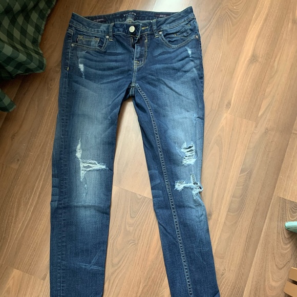 Jeans - Picture 2 of 2